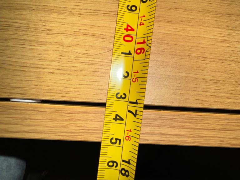 Tortoise table and heat mat