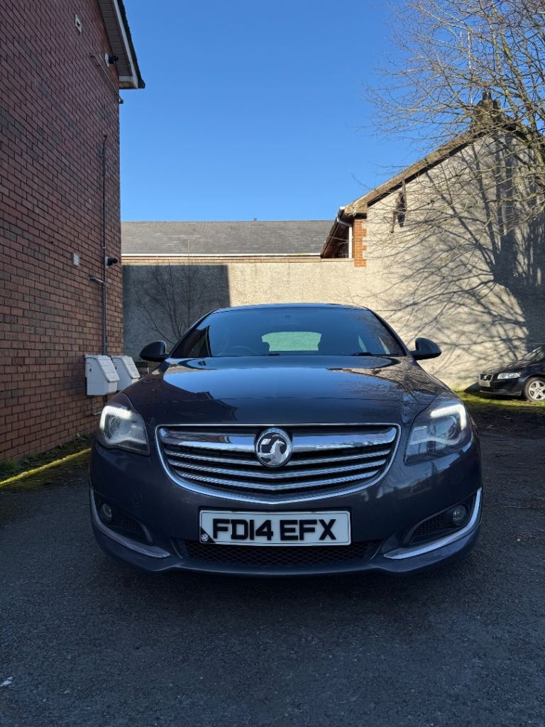Vauxhall, INSIGNIA, Hatchback, 2014, Manual, 1956 (cc), 5 doors