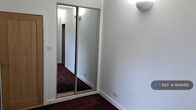 1 bedroom flat in West Bay Area, Dunoon, PA23 (1 bed) (#1644418)