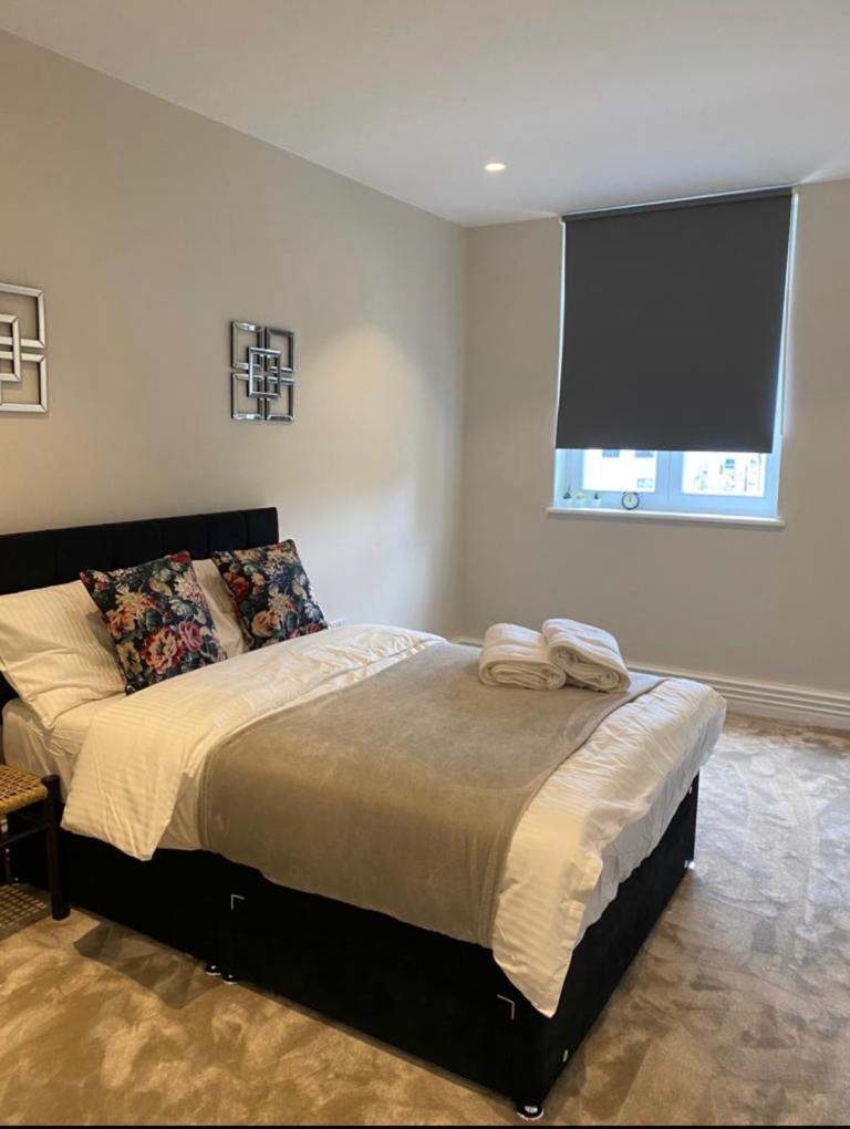 2 bedroom,one ensuite NW4