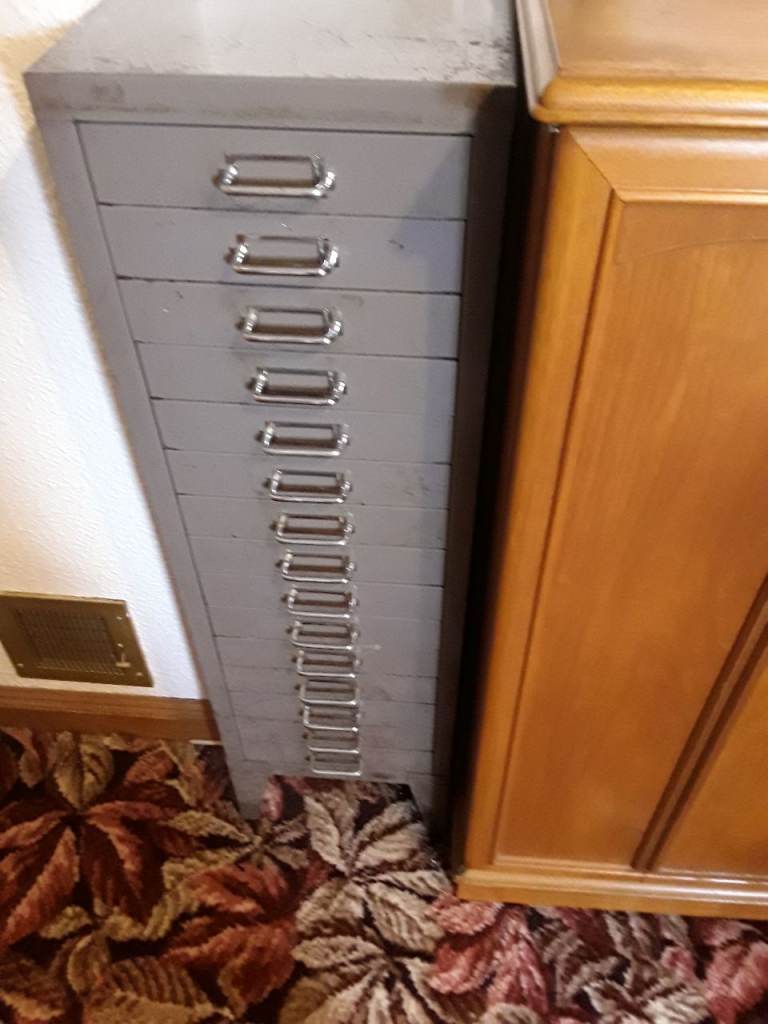 METAL DRAWERS (15)