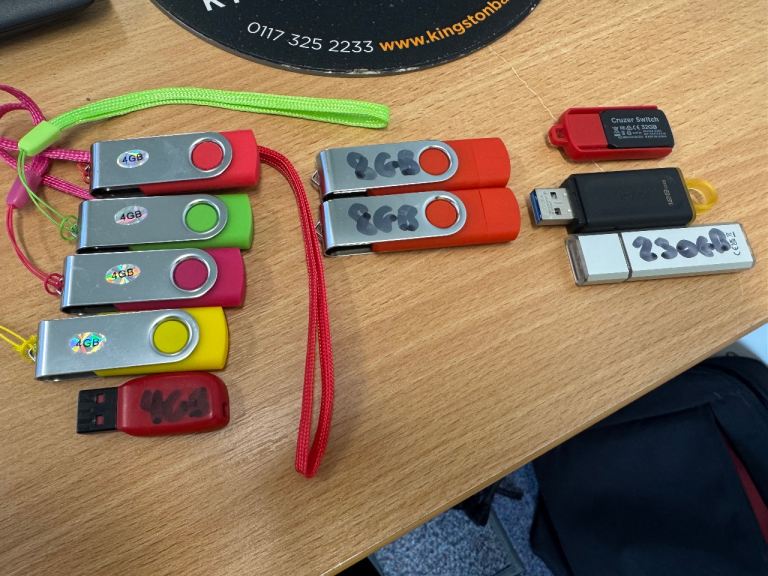 USB Flash Drives & Micro SD Cards - Various Sizes