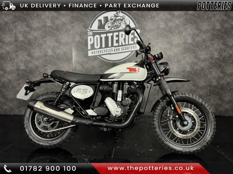 BSA Scrambler 2025 with just 10 miles on the clock!