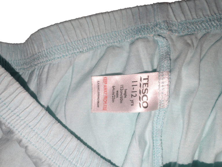  Fresh and comfy – Tesco light green leggings (Age 11–12)