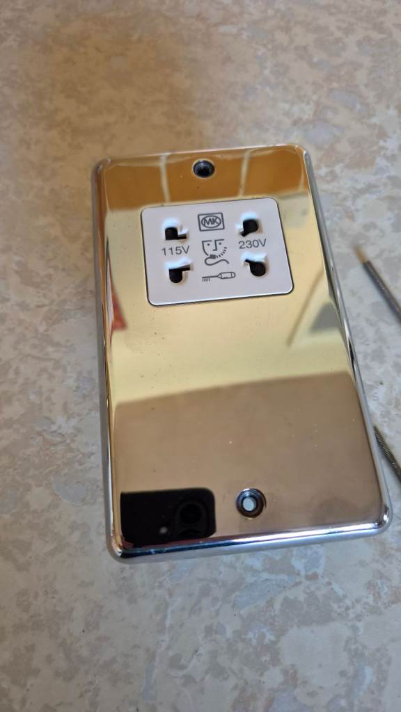 MK Chrome Shavers Socket with plastic  back box
