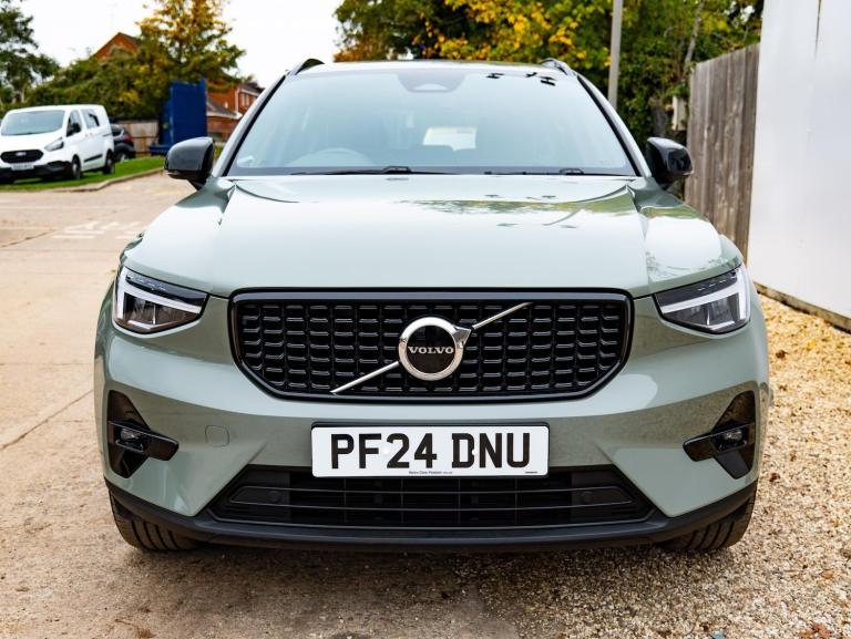 2024 Volvo XC40 2.0 B3 MHEV Plus DCT Auto Euro 6 (s/s) 5dr ESTATE Petrol/Electric Hybrid Automatic