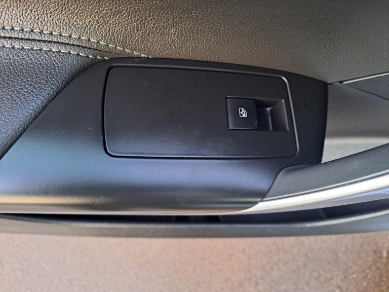 2014 Vauxhall Insignia 2.0 CDTi ecoFLEX Tech Line Sports Tourer Euro 5 (s/s) 5dr ESTATE Diesel Ma...