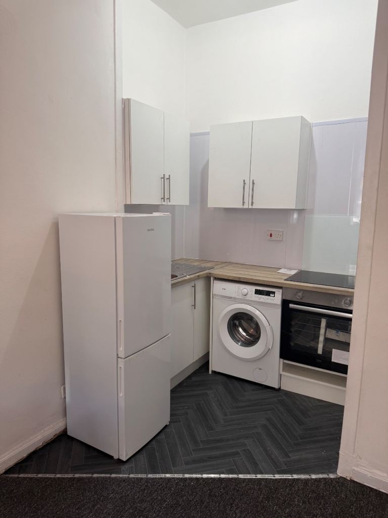 1 Bed Flat to Let in Ibrox, Glasgow 