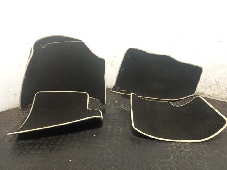 Fiat 500 Set Of Floor Mats 2007-2025