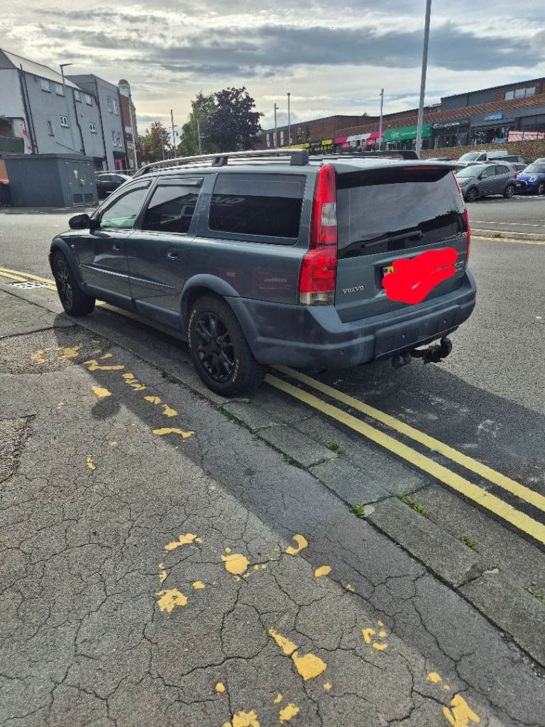 Volvo, XC70, Estate, 2003, Semi-Auto, 2401 (cc), 5 doors