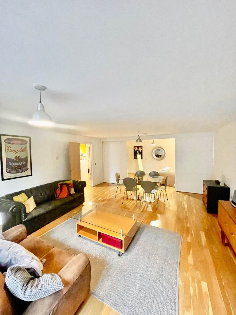BIG FLAT-SHOREDITCH-2 BEDROOMS