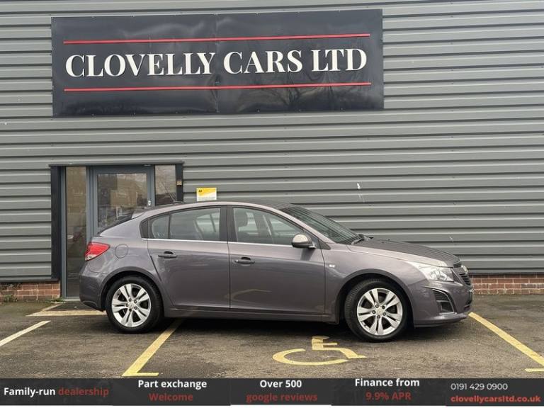 2014 Chevrolet Cruze 1.7 VCDi LTZ Hatchback 5dr Diesel Manual Euro 5 (s/s) (Nav) (130 ps) Hatchb ...
