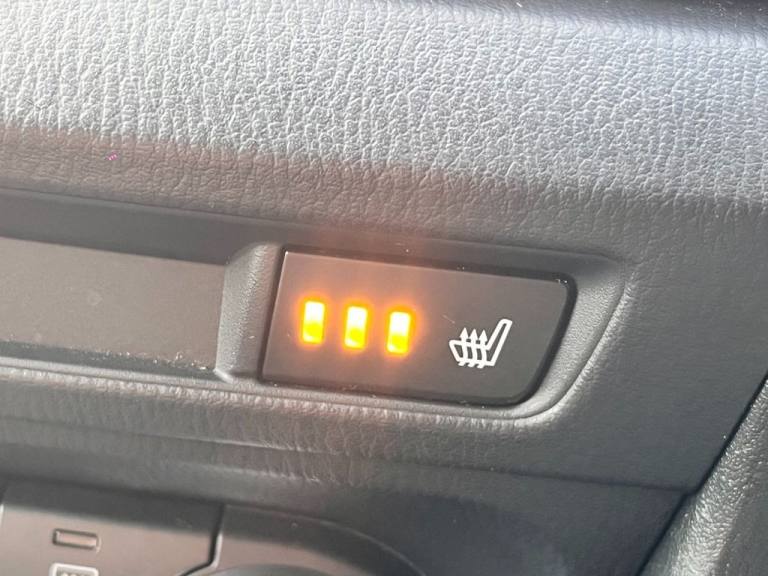 2015 65 MAZDA MAZDA3 2.0 SKYACTIV-G SPORT NAV HATCHBACK 5DR PETROL MANUAL EURO 6