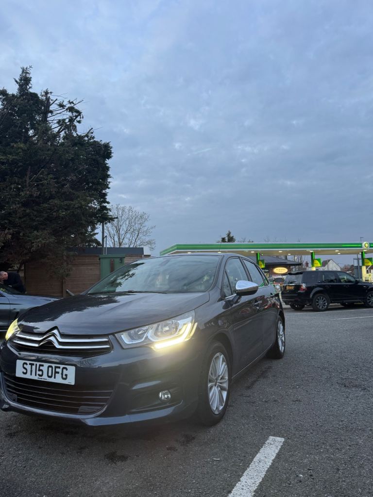 Citroen, C4, Hatchback, 2015, Manual, 1560 (cc), 5 doors