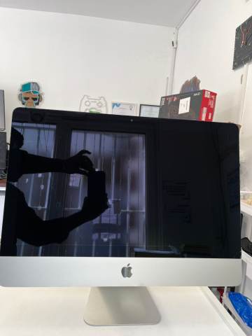 Apple iMac 21.5