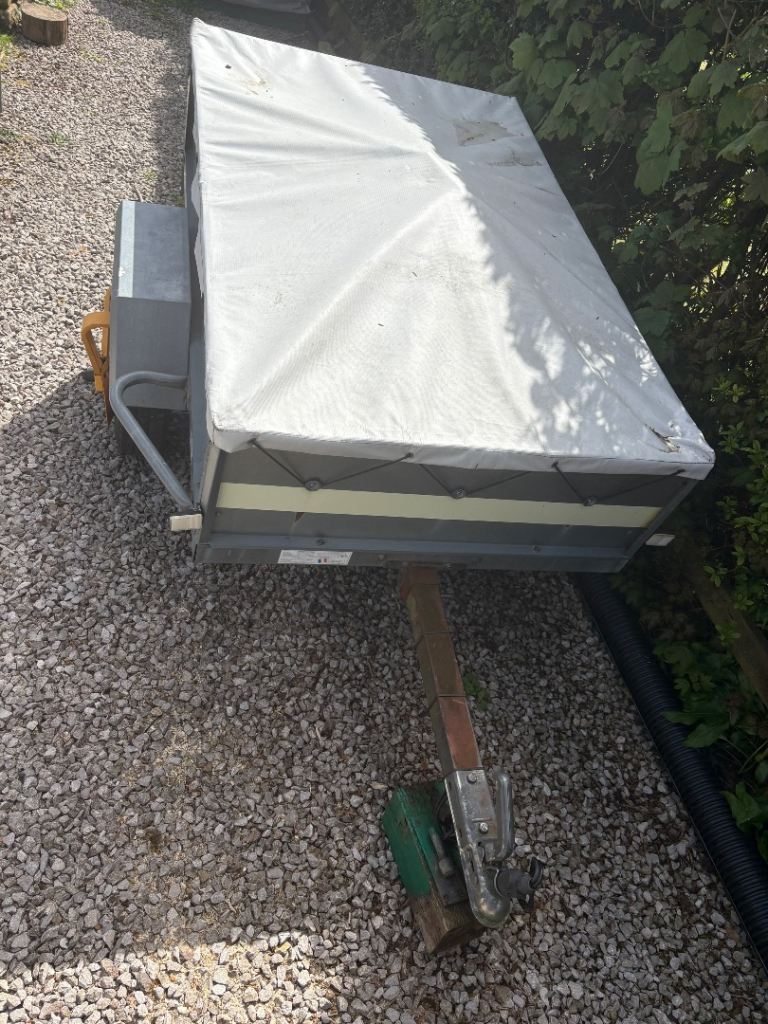 Franc trailer 5x3 ft