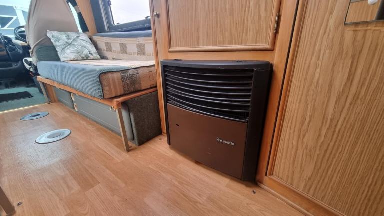 Auto Sleeper Executive