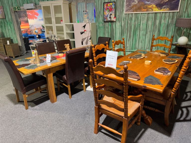 Large nice quality dining table and chair sets