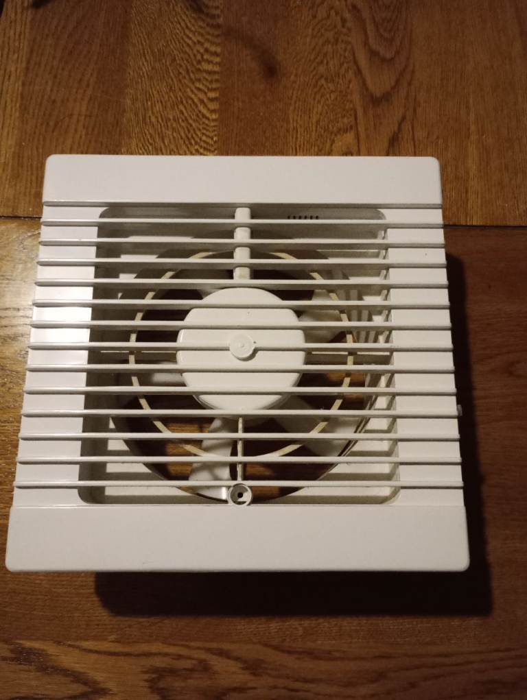 Manrose 6 " timer type extractor fan 