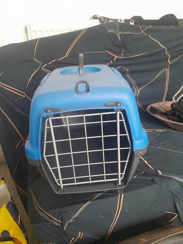Cat carrier