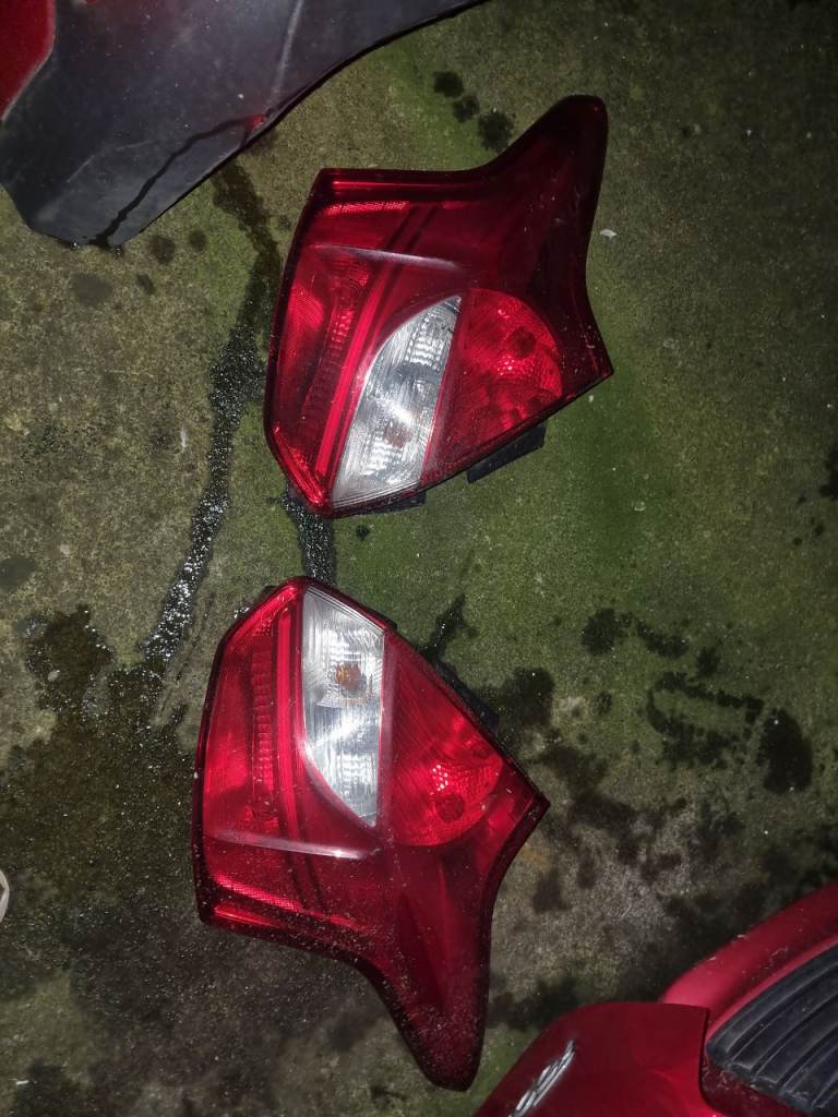 Ford Focus Mk3 2011-2014, Rear lights. 