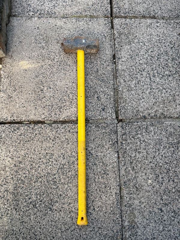 Heavy Duty Lump Sledge Hammer with Fibreglass Shaft  14lb  Sledge Hammer