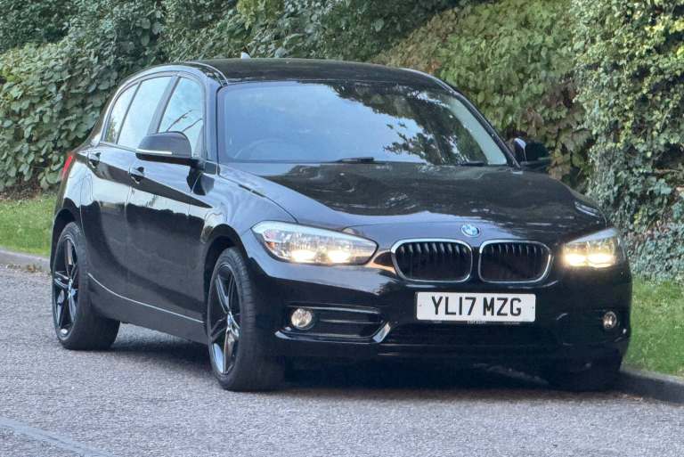 2017 BMW 1 Series 118i [1.5] Sport 5dr [Nav] HATCHBACK Petrol Manual