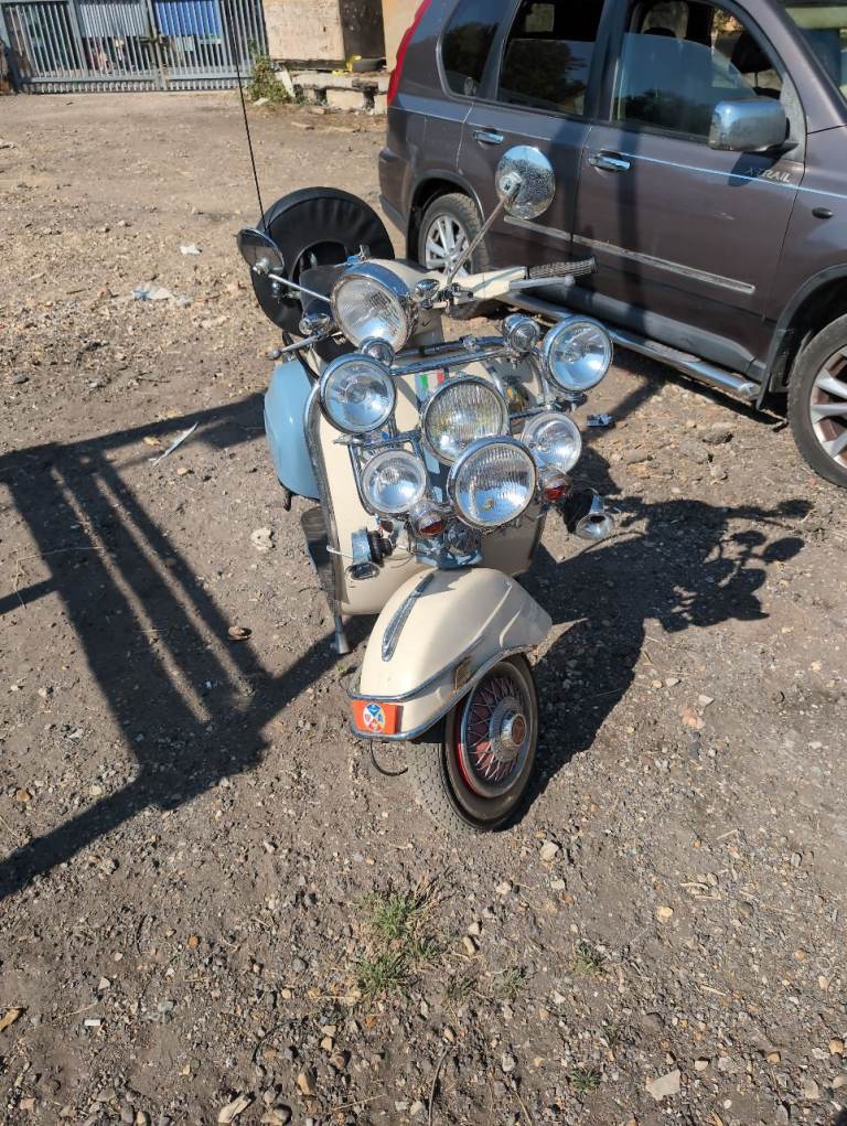 Vespa 125