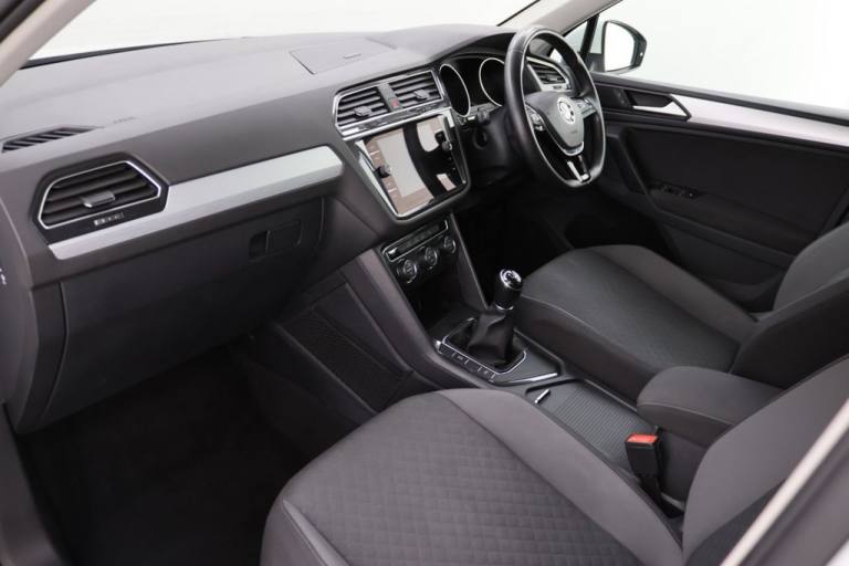 2019 Volkswagen Tiguan 1.5 TSI EVO SE SUV 5dr Petrol Manual Euro 6 (s/s) (150 ps) ESTATE Petrol M...