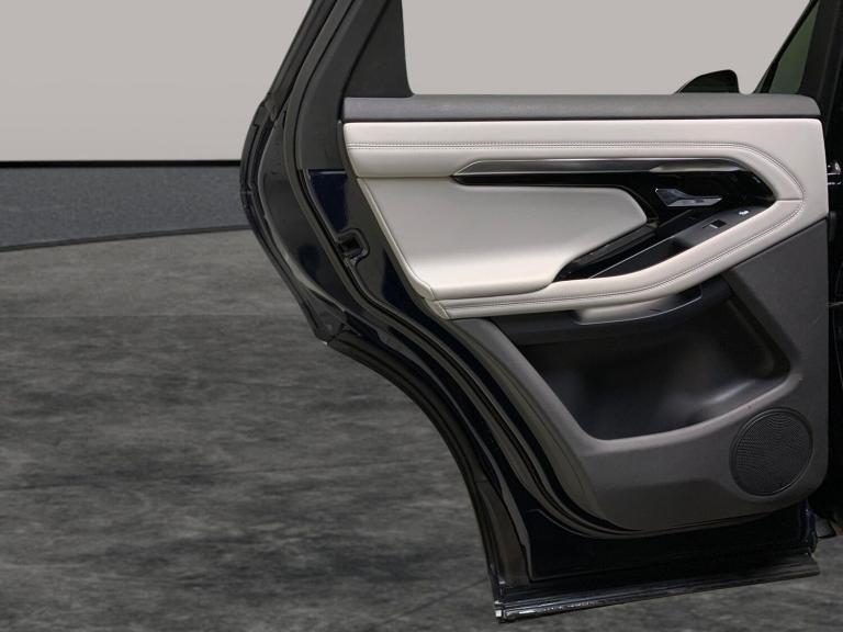 2021 Land Rover Range Rover Evoque 1.5 P300e 12.2kWh R-Dynamic SE SUV 5dr Petrol Plug-in Hybrid A...