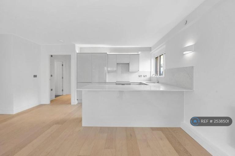 2 bedroom flat in Torriano Mews, London, NW5 (2 bed) (#2538501)