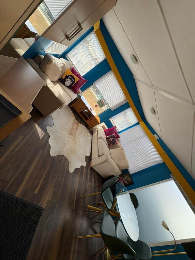 Happy living in peace and beautiful location 