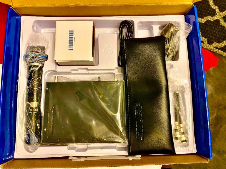 Shure wireless microphone 
