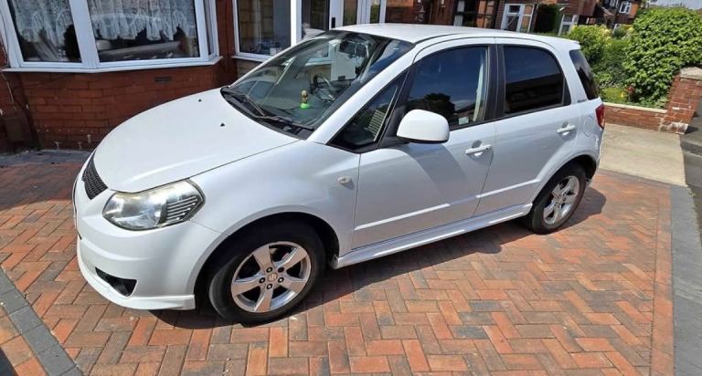 Suzuki, SX4, Hatchback, 2011, Manual, 1586 (cc), 5 doors