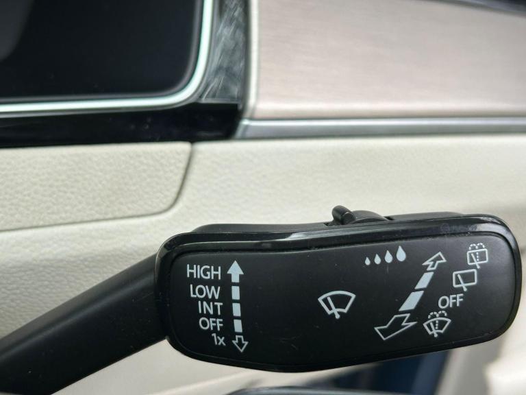 2015 Volkswagen Passat 1.6 TDI BlueMotion Tech GT DSG Euro 6 (s/s) 5dr ESTATE Diesel Automatic