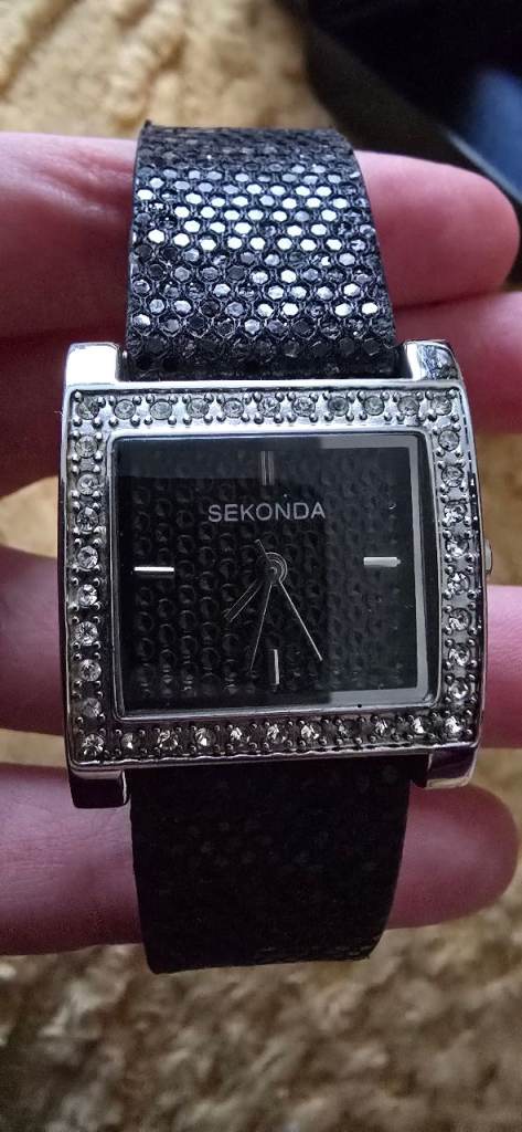 SEKONDA Womans watch