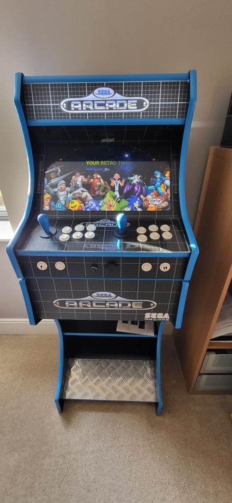ArcadeMania 10000 games arcade machine - mint condition