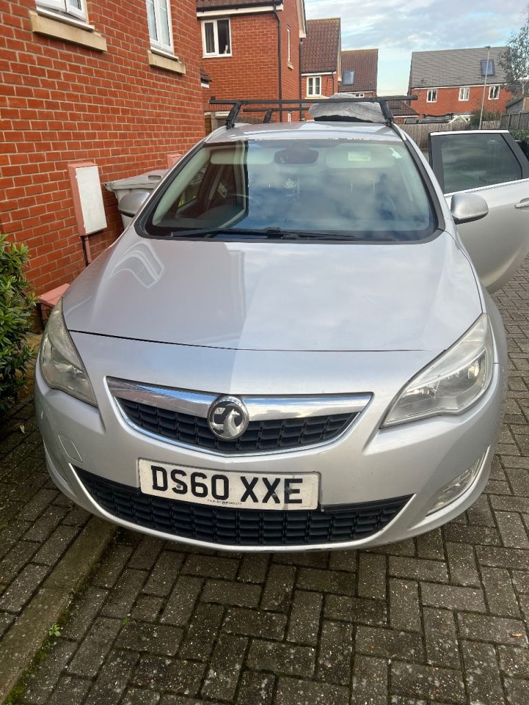 Vauxhall, ASTRA, Estate, 2011, Manual, 1598 (cc), 5 doors