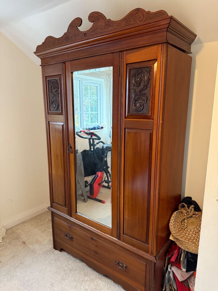 Antique Edwardian Victorian hardwood teak/mahogany wardrobe
