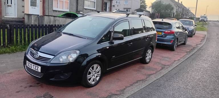 Vauxhall, ZAFIRA, 2013, Manual, 1686 (cc)