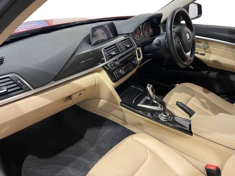 2017 BMW 3 Series 2.0 330e 7.6kWh Luxury Saloon 4dr Petrol Plug-in Hybrid Auto Euro 6 (s/s) ( Sal...