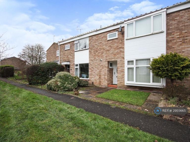4 bedroom house in Curzon Grove, Leamington Spa, CV31 (4 bed) (#2955665)