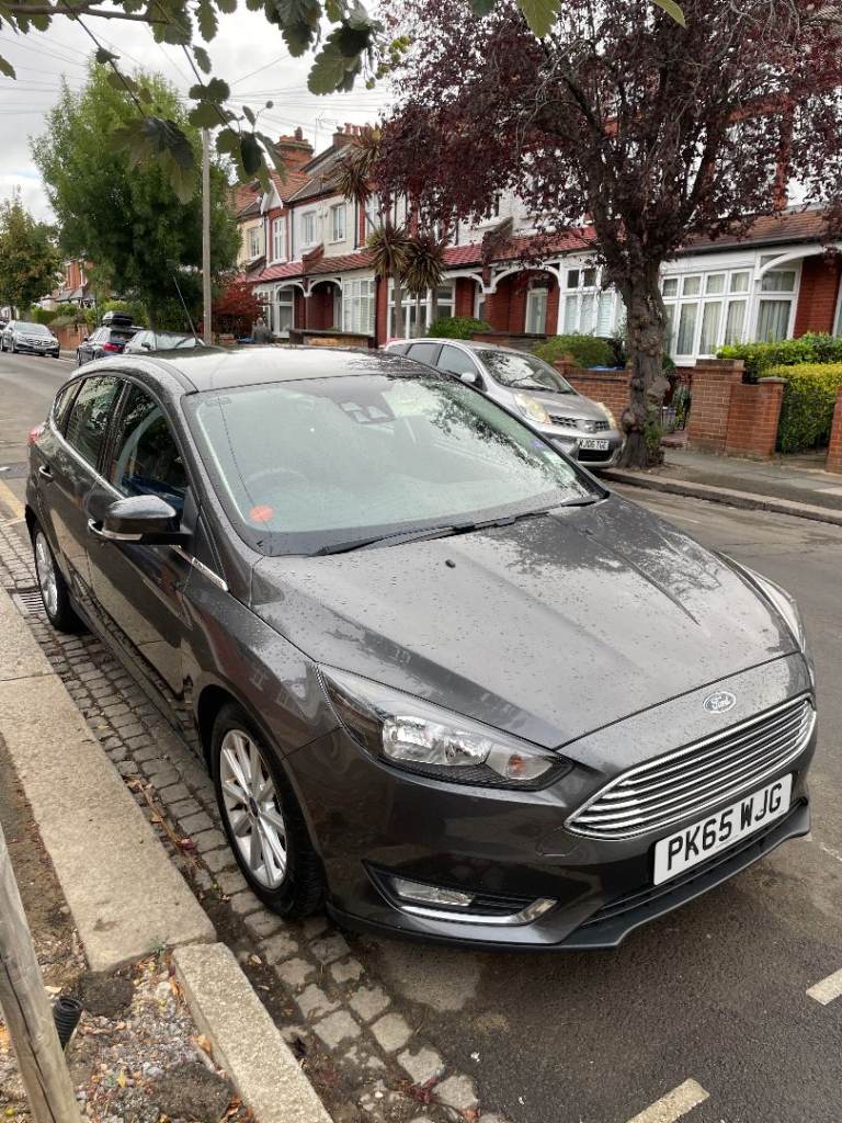 2015 Ford Focus Titanium 1.6 Automatic | 43,801 Miles | New MOT