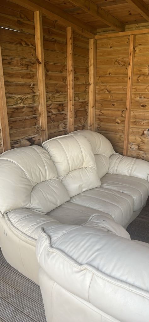 Sofas free to collect