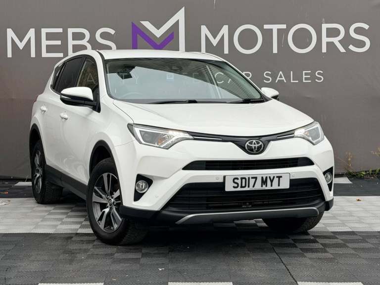 2017 Toyota RAV4 2.0 D-4D Business Edition Euro 6 (s/s) 5dr (Safety Sense, Nav) ESTATE Diesel Manual