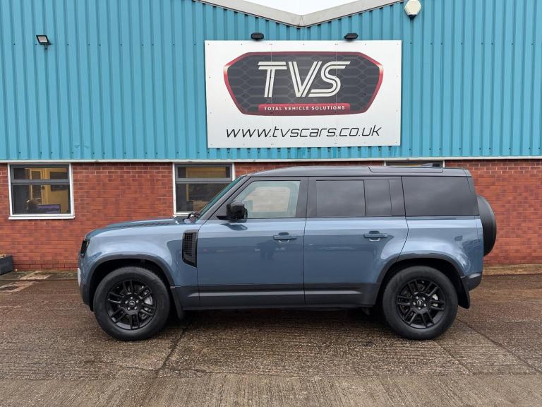 2020 Land Rover Defender 110 3.0 D300 MHEV SE Hard Top SUV Auto 4WD MWB Euro 6 (s/s) 5dr PANEL VA...
