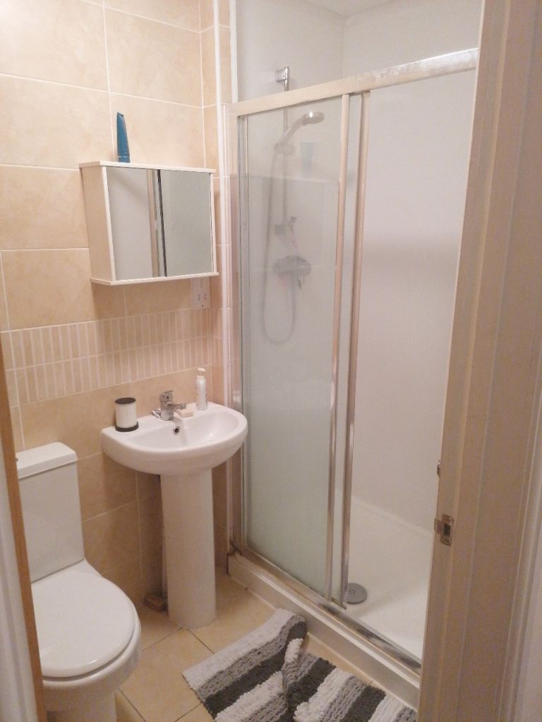 2 bed flat