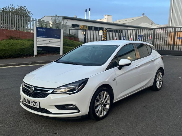 2018 Vauxhall Astra 1.4T 16V 125 Design 5dr HATCHBACK Petrol Manual