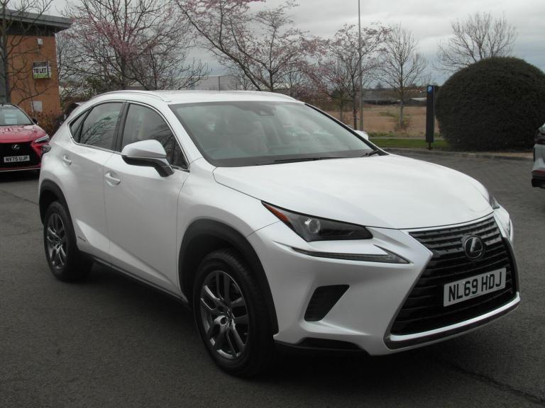 2019 Lexus NX 2.5 300h SE SUV 5dr Petrol Hybrid E-CVT 4WD Euro 6 (s/s) (197 ps) ESTATE Petrol/Ele...