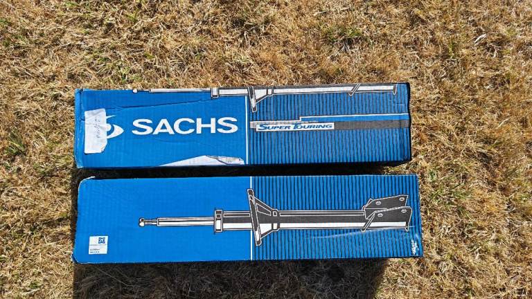 BNIB Sachs Front struts for alfa Romeo GT / 156 / 147